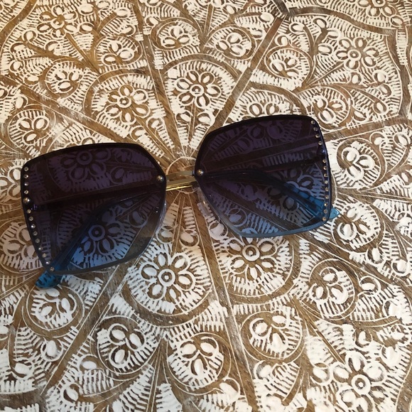 Brand New Blue & Silver Bling Sunglasses - Picture 2 of 8